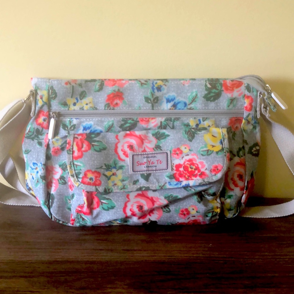 Floral crossbody purse